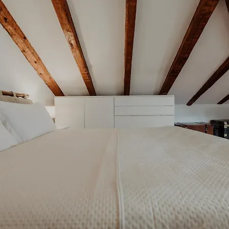 Artemar The Roof Piazza Unita 아파트