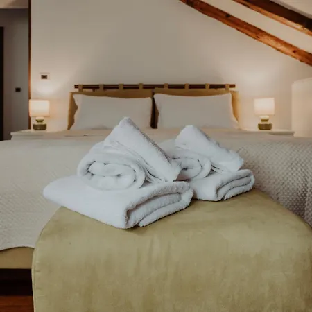 아파트 Artemar The Roof Piazza Unita *